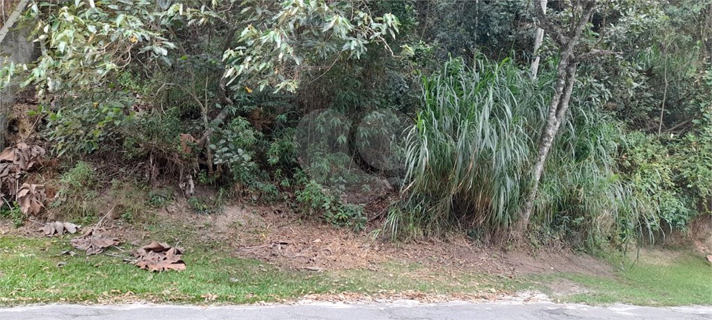 Terreno à venda no condomínio Alpes da Cantareira, Mairiporã - SP