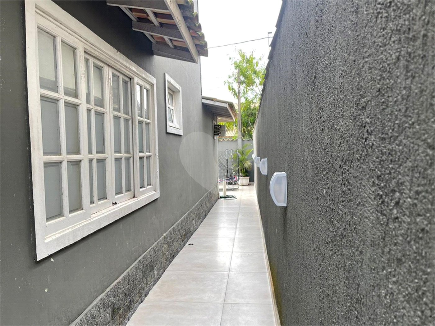 Casa à venda com 3 quartos, sendo 1 suíte,  em São José, Armação dos Búzios, RJ