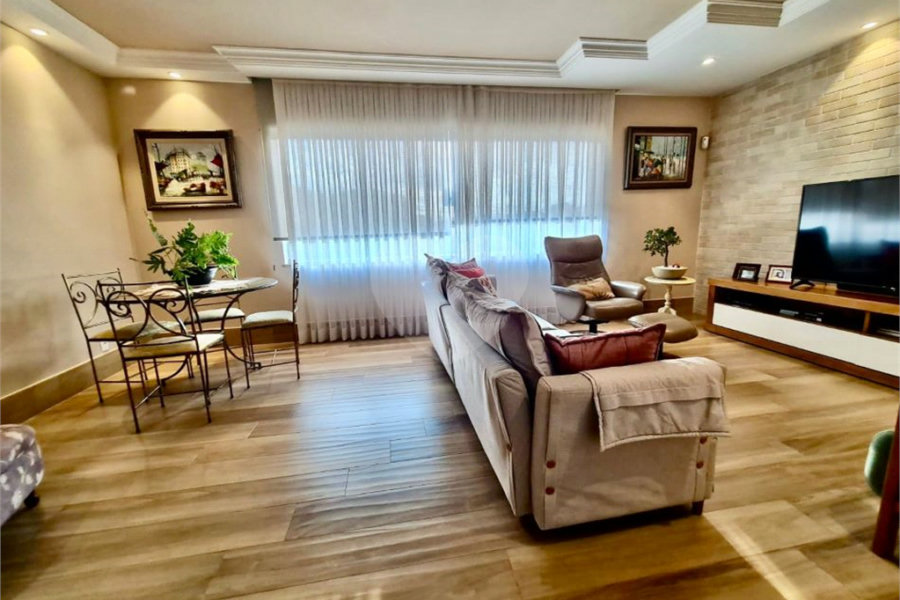 Sobrado à venda com 3 quartos, sendo 1 suíte, em Limão, São Paulo, SP