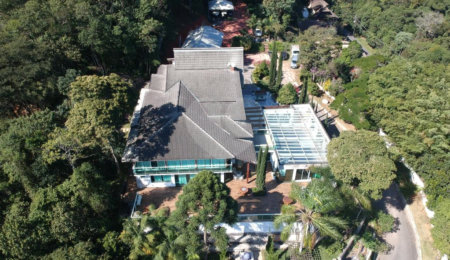 Casa à venda com 6 quartos, sendo 5 suítes,  no condomínio Alpes da Cantareira, Mairiporã - SP