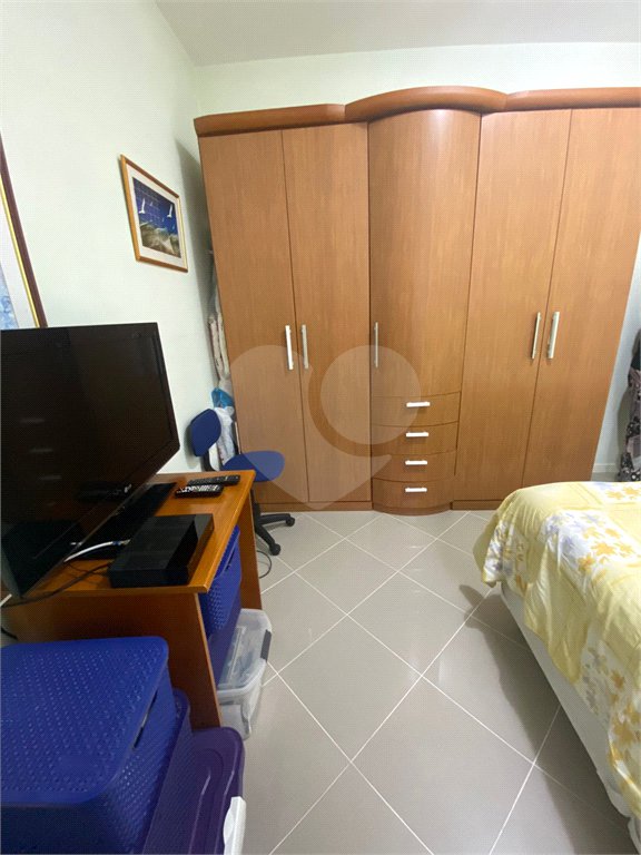 Casa Térrea à venda com 4 quartos, sendo 1 suíte,  em Vila Oliveira, Mogi das Cruzes, SP