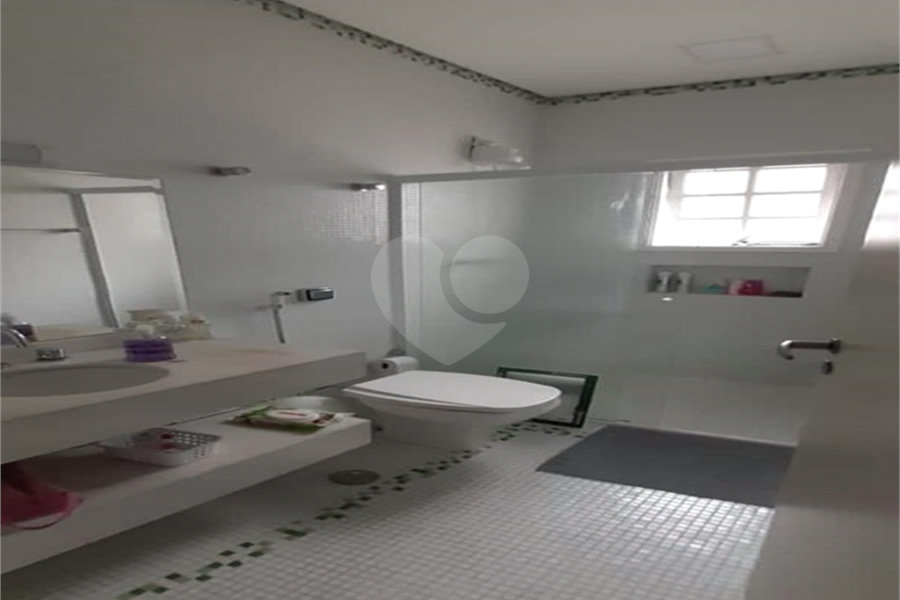 Sobrado à venda com 3 quartos, sendo 1 suíte, em Jardim São Paulo(zona Norte), São Paulo, SP