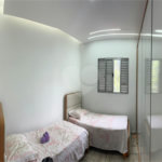 Sobrado à venda com 3 quartos, sendo 1 suíte, em Jardim Camila, Sorocaba, SP