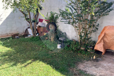 Casa à venda com 2 quartos, sendo 1 suíte, em Parque dos Ipês II, Ponta Porã, MS