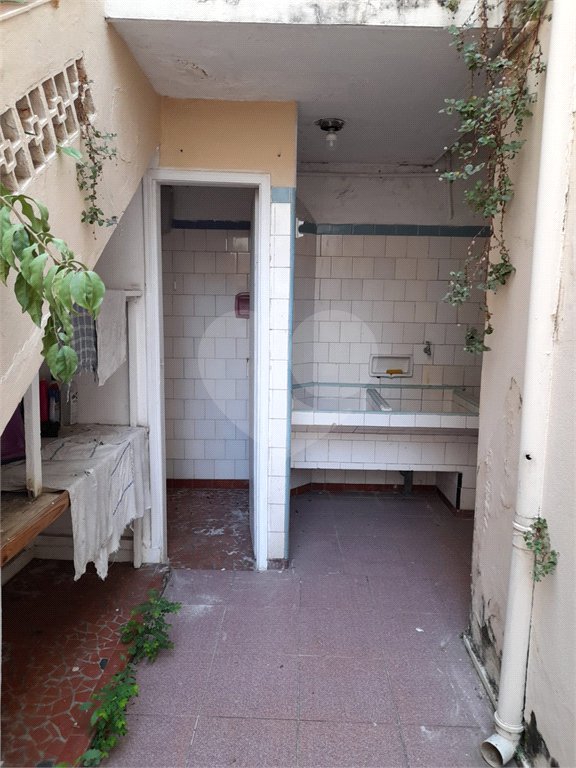 Sobrado à venda com 3 quartos em Vila Romana, São Paulo, SP