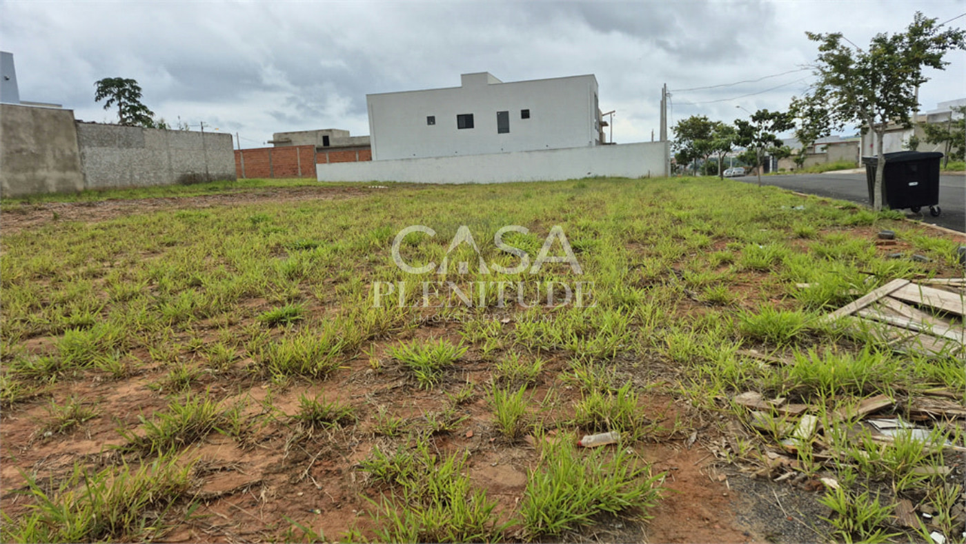 Terreno em condomínio à venda em Jardim São Lucas, Salto de Pirapora, SP