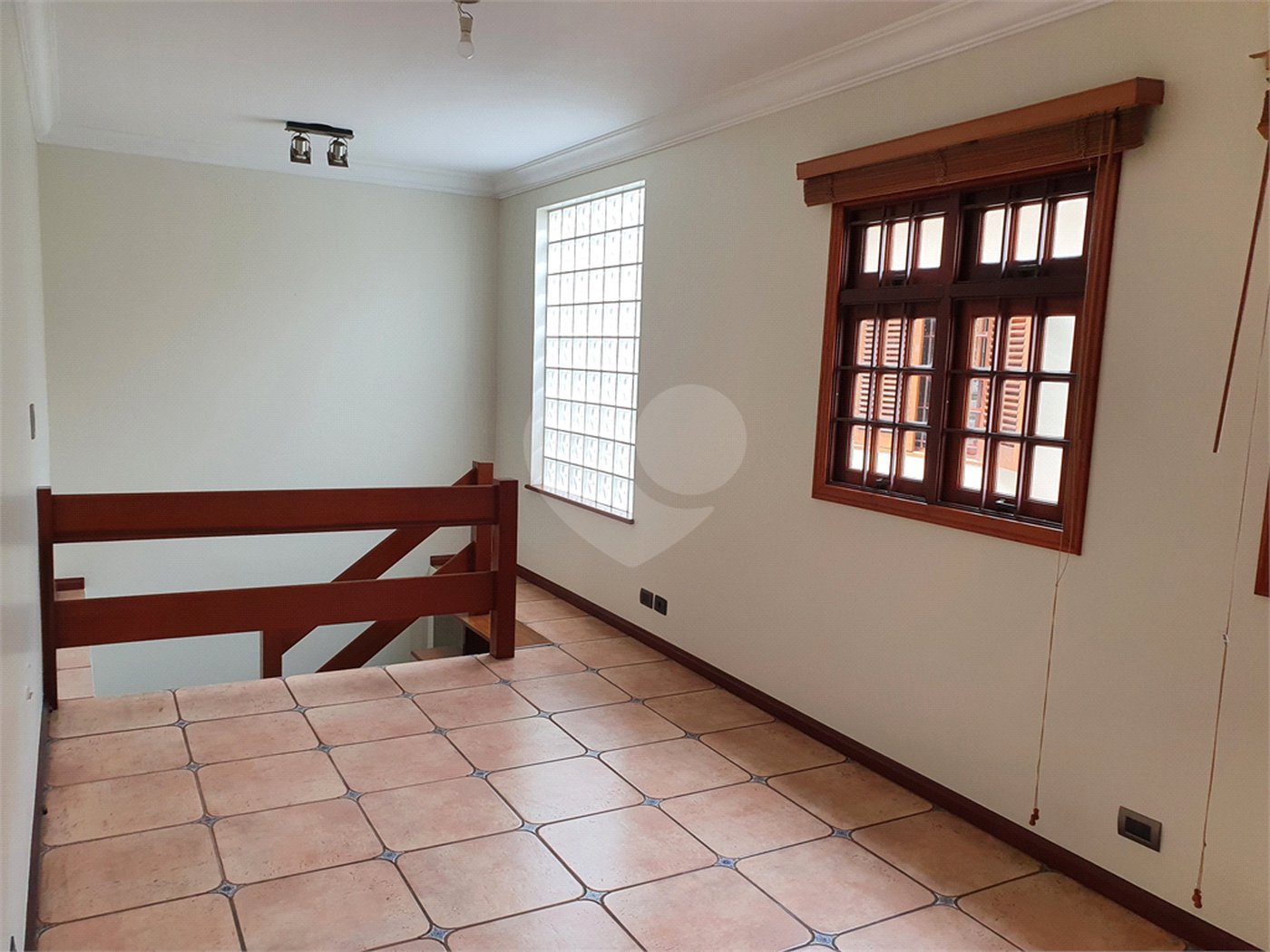 Sobrado à venda com 3 quartos, sendo 1 suíte, em Brooklin, São Paulo, SP