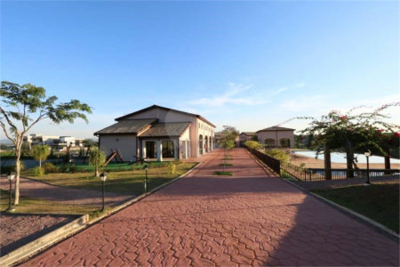 Terreno à venda no condomínio Residencial Campo de Toscana, Vinhedo - SP
