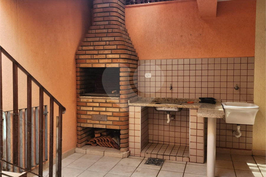 Sobrado à venda com 4 quartos, sendo 3 suítes, em Jaçanã, São Paulo, SP