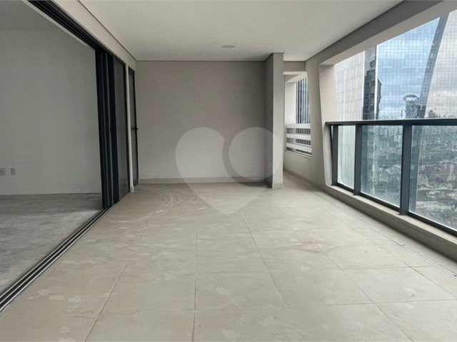Apartamento à venda com 3 suítes em Chácara Santo Antônio (zona Sul), São Paulo, SP