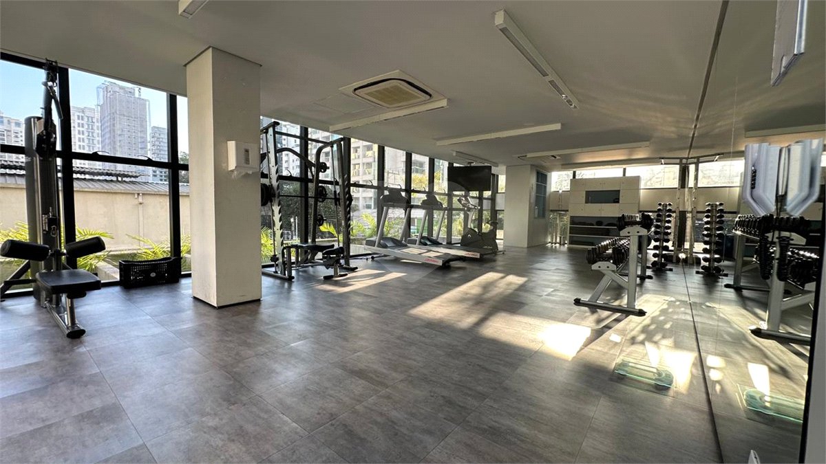 Apartamento para alugar com 1 suíte em Moema, São Paulo, SP