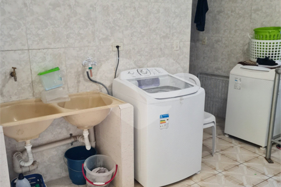 Sobrado à venda com 3 quartos, sendo 1 suíte, em Vila Ester (zona Norte), São Paulo, SP