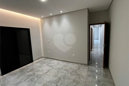 Casa à venda com 3 quartos, sendo 1 suíte,  no condomínio Reserva Ipanema I, Sorocaba - SP