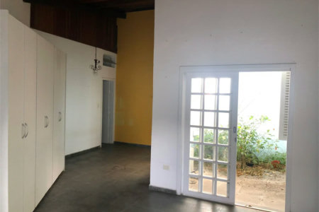 Casa Térrea à venda com 4 quartos, sendo 2 suítes,  em Jardim das Bandeiras, São Paulo, SP