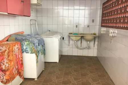Casa à venda com 1 quarto, sendo 2 suítes, no Centro, Itaguaí, RJ