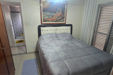 Apartamento à venda com 2 quartos, sendo 1 suíte,  em Vila Monumento, São Paulo, SP