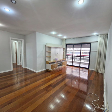 Apartamento à venda com 3 quartos, sendo 1 suíte,  em Tijuca, Rio de Janeiro, RJ
