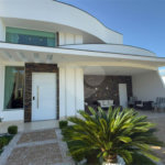 Casa à venda com 3 suítes no condomínio Campos do Conde I e II, Sorocaba - SP