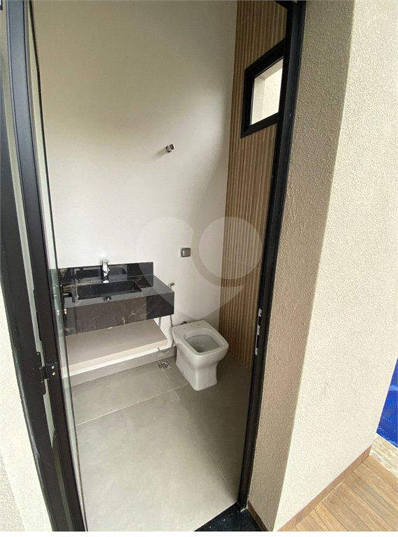 Casa à venda com 3 suítes no condomínio Portal das Tipuanas, Araraquara - SP