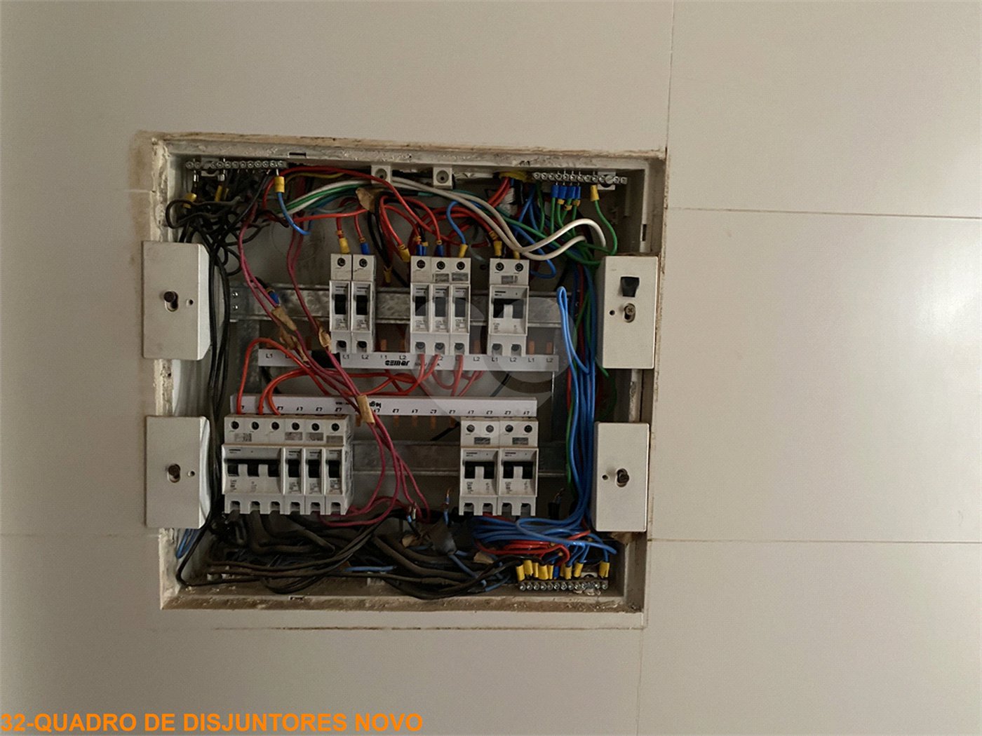Apartamento à venda com 4 quartos, sendo 1 suíte,  em Tijuca, Rio de Janeiro, RJ