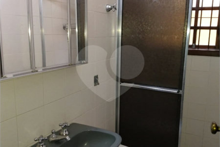 Casa à venda com 3 quartos, sendo 1 suíte, em Vila Irmãos Arnoni, São Paulo, SP
