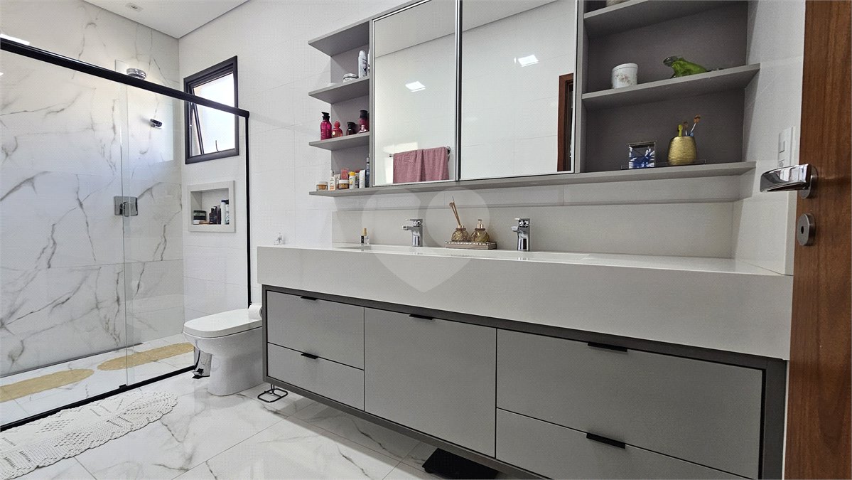 Casa à venda com 4 suítes no condomínio Residencial Helvetia Park, Indaiatuba - SP