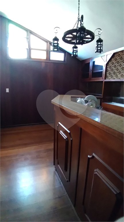 Casa à venda com 5 quartos, sendo 3 suítes, em Perdizes, São Paulo, SP