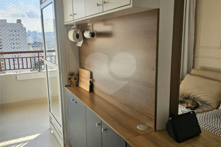 Apartamento na Região da Mooca à 5 Minutos do Metrô Bresser Mooca COM 2 Dormitórios sendo 1 Suíte e 1 Vaga de Garagem
