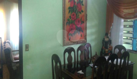 Casa à venda com 3 quartos no Centro, Vinhedo, SP