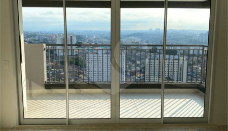 Apartamento à venda com 3 suítes em Jardim Caboré, São Paulo, SP