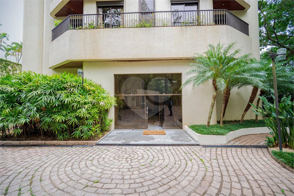 Apartamento à venda com 4 quartos, sendo 2 suítes,  em Vila Suzana, São Paulo, SP