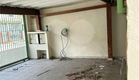 Sobrado à venda com 3 quartos, sendo 1 suíte, em Tremembé, São Paulo, SP