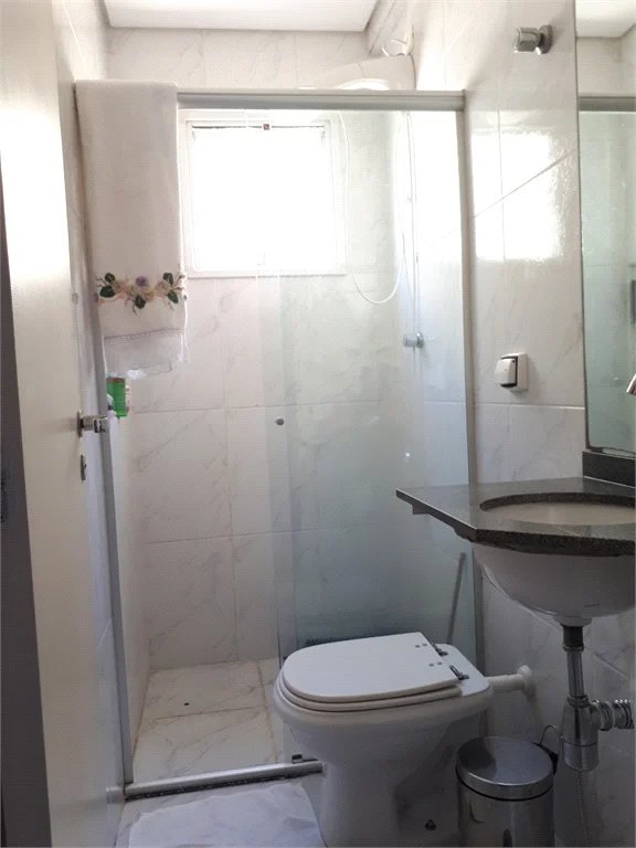 Sobrado à venda com 3 quartos, sendo 1 suíte, em Jardim Ester, São Paulo, SP