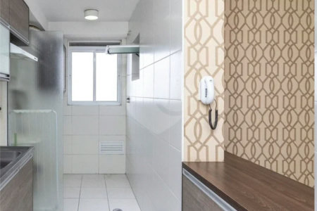 Ótimo apartamento Na rua Newton Prado no Bom Retiro