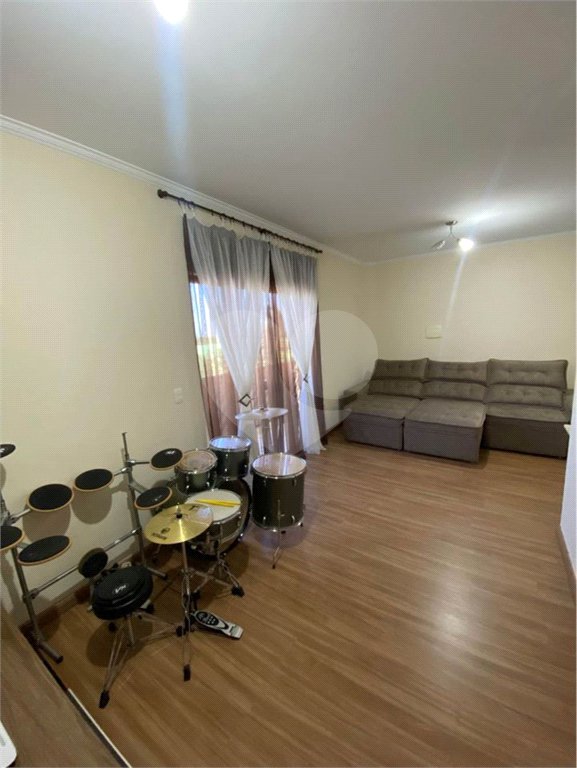Sobrado para venda na cidade de Ibaté-SP.