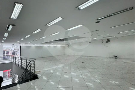 PRÉDIO COMERCIAL DE 944 M² PARA LOCAÇÃO | LOCALIZAÇÃO ESTRATÉGICA, GRANDE VISIBILIDADE E EXCELENTE POTENCIAL COMERCIAL