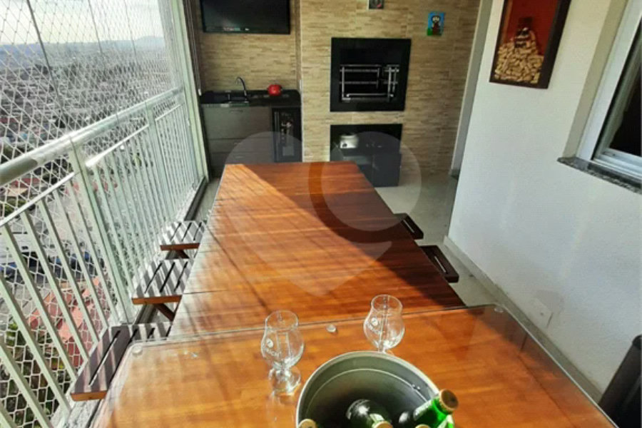 Apartamento à venda com 2 quartos, sendo 1 suíte,  em Vila Ester (zona Norte), São Paulo, SP