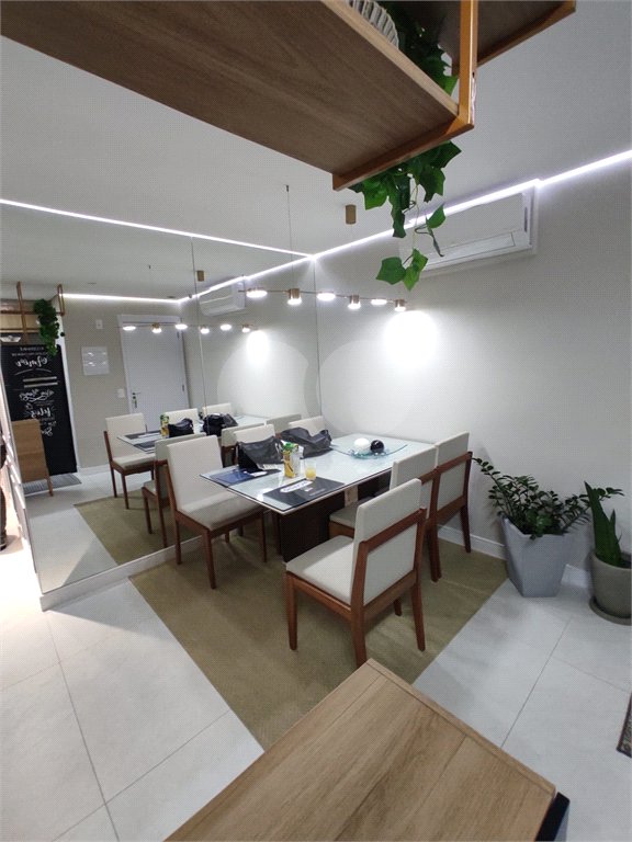 Apartamento à venda com 3 quartos, sendo 2 suítes, em Barra Funda, São Paulo, SP