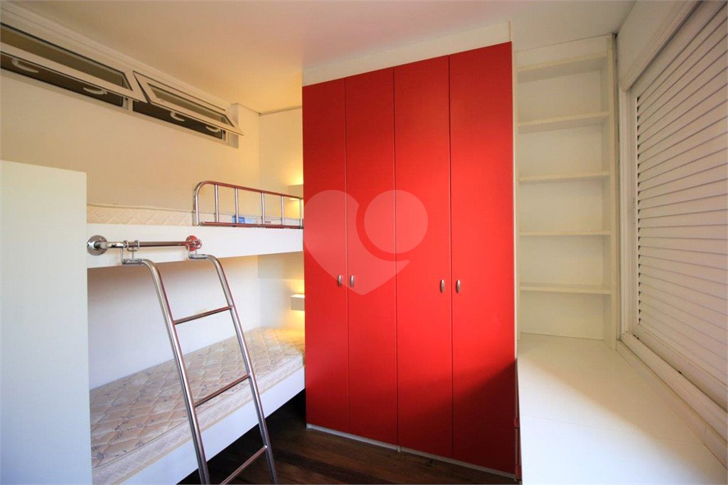 Casa à venda ou para alugar com 5 quartos, sendo 3 suítes, em Vila Madalena, São Paulo, SP