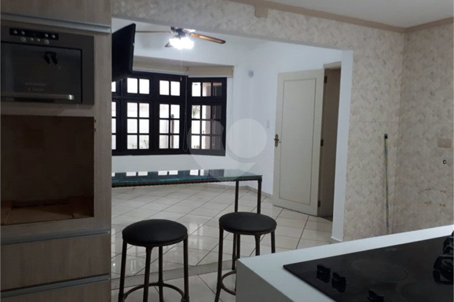 Sobrado à venda com 5 quartos, sendo 3 suítes, em Tremembé, São Paulo, SP