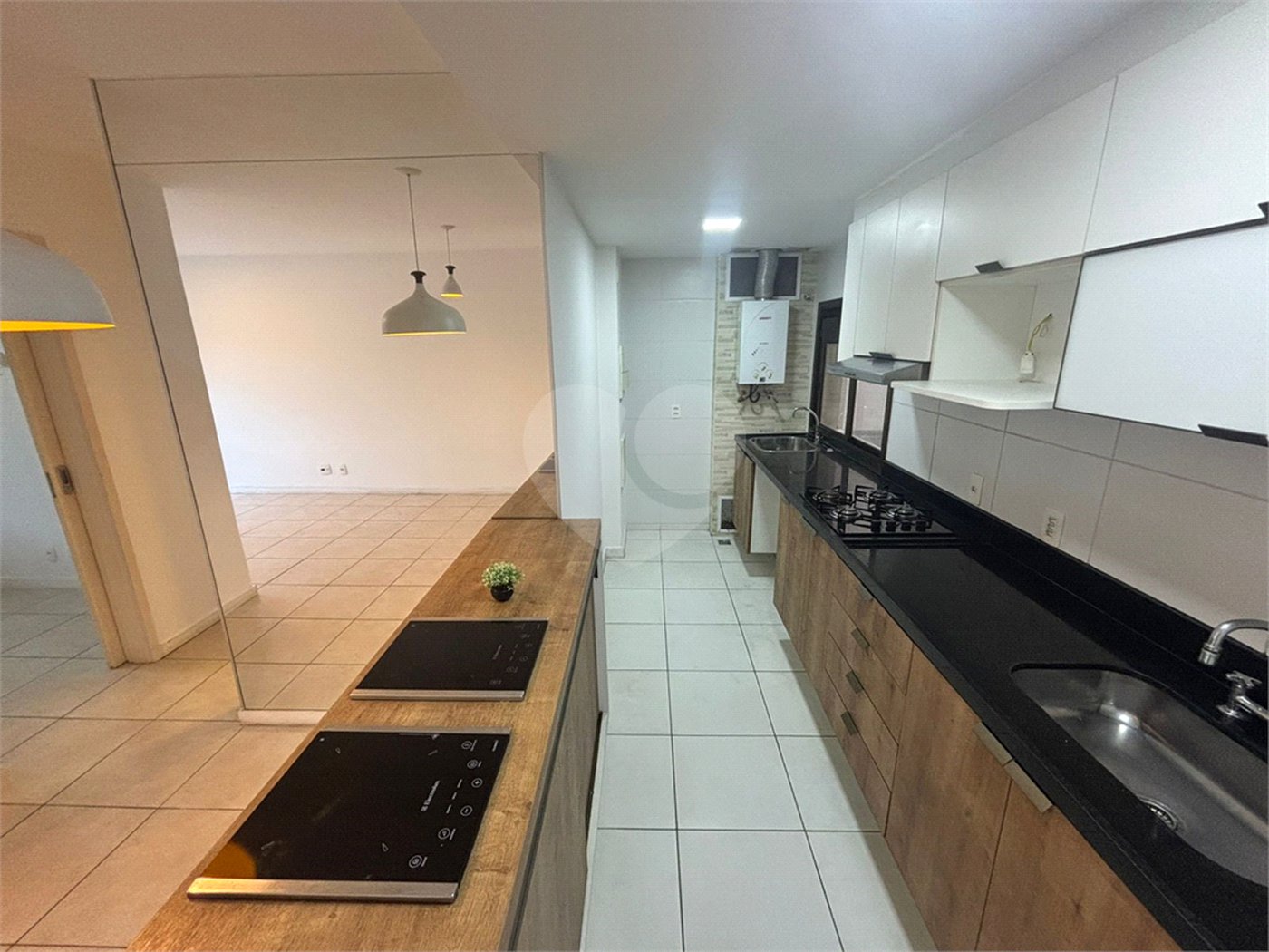 Apartamento à venda com 2 quartos, sendo 1 suíte, em Vila Isabel, Rio de Janeiro, RJ
