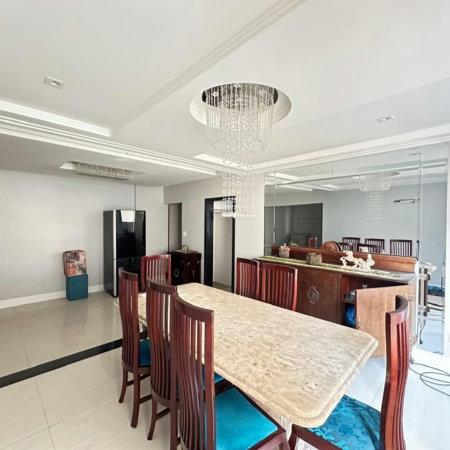 Apartamento com 3 dormitórios à venda, 140 m² - Gonzaga - Santos/SP