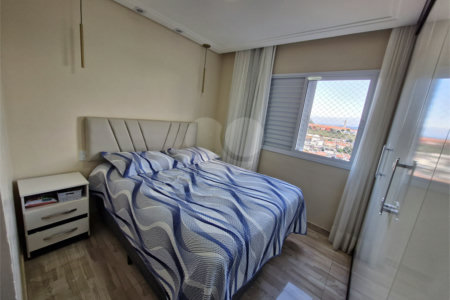 Apartamento à venda com 3 quartos, sendo 1 suíte,  em Vila Suissa, Mogi das Cruzes, SP
