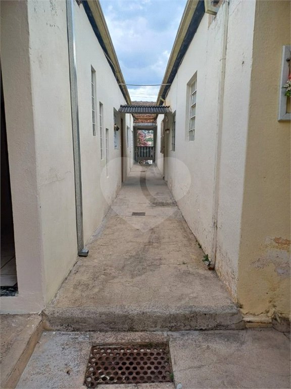 Casa à venda com 4 quartos em Estação, São Roque, SP