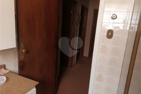 Sobrado à venda com 3 quartos em Cambuci, São Paulo, SP