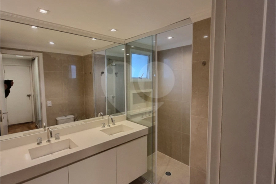 Apartamento à venda com 3 suítes em Santana, São Paulo, SP