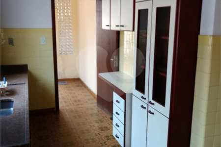 Casa à venda com 3 quartos no Centro, Mogi das Cruzes, SP