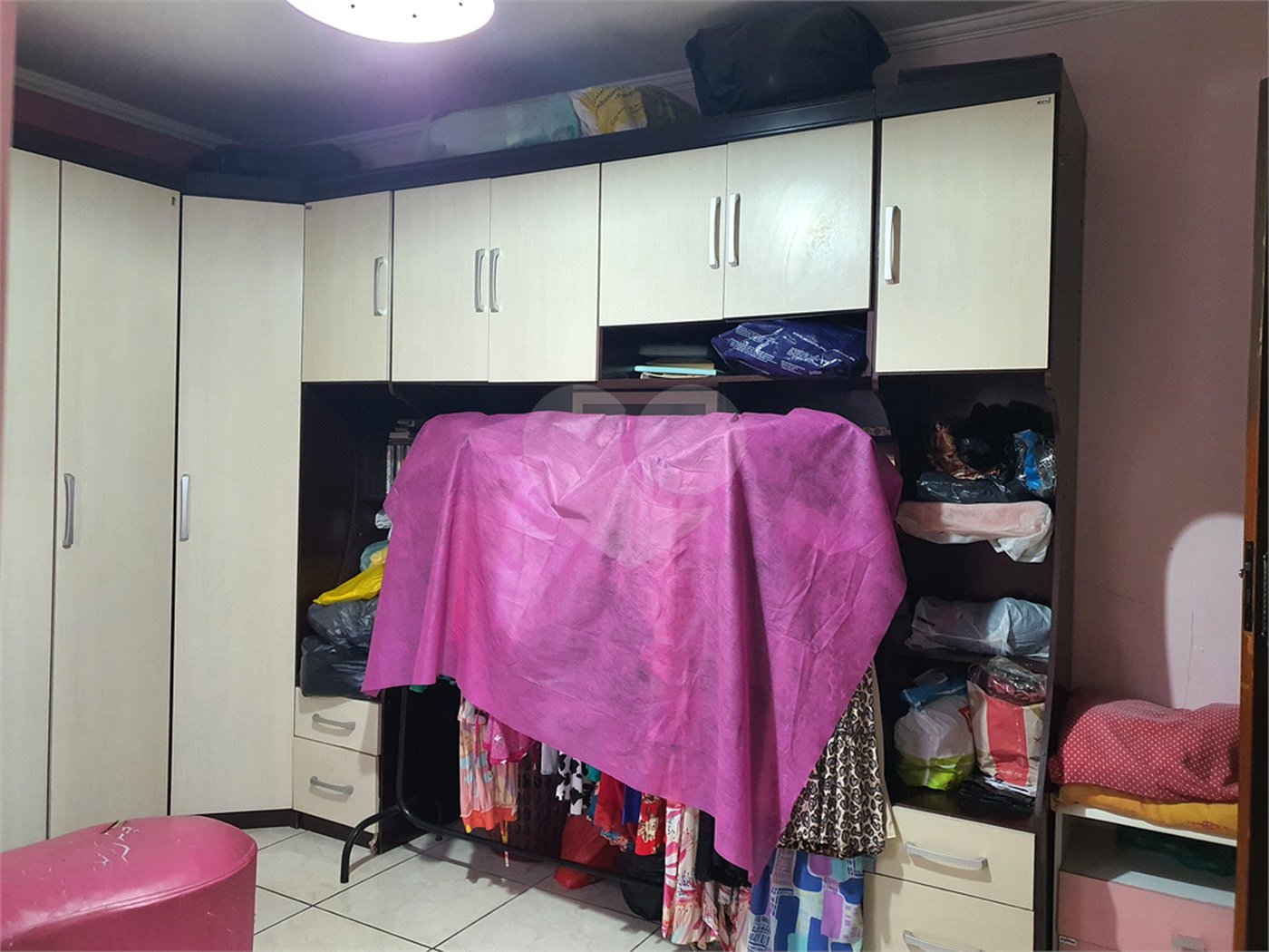 Sobrado à venda com 2 quartos, sendo 1 suíte, em Jardim Meliunas, São Paulo, SP