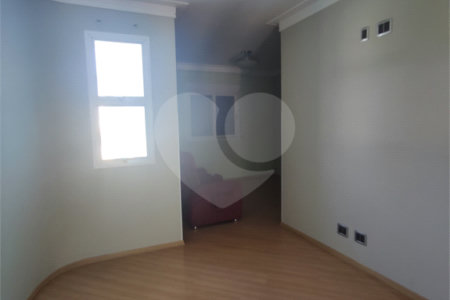 Casa à venda com 3 suítes no condomínio Residencial Suzano, Suzano - SP