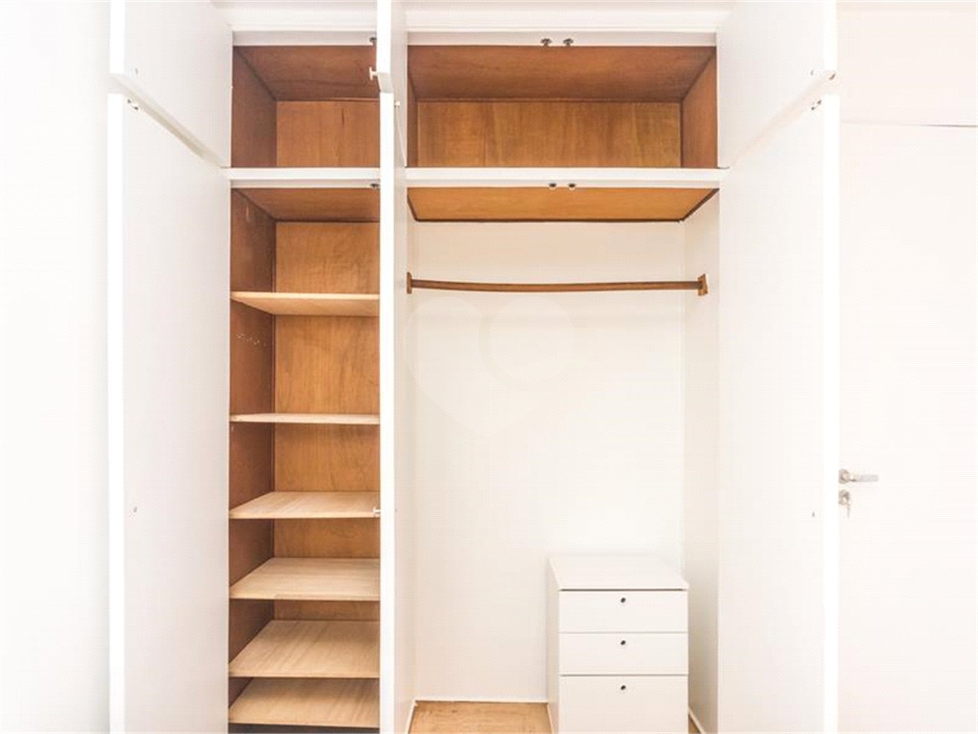 Apartamento à venda com 3 quartos em Vila Mariana, São Paulo, SP